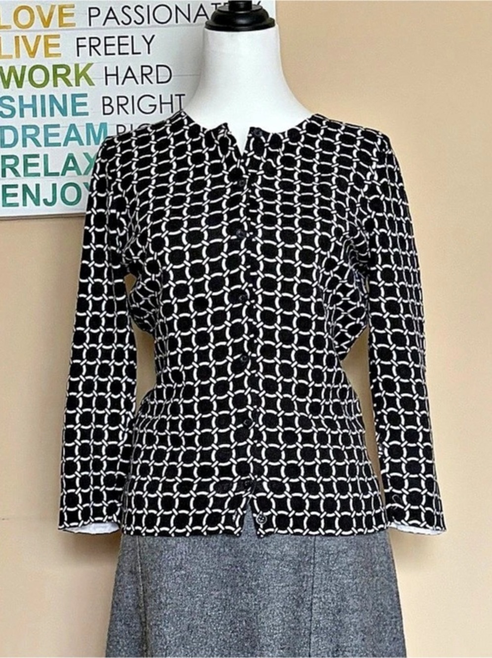 VanHeusen Studio Women’s Small Geometric Cotton Jacket Size Small